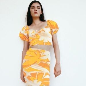 Floral Yellow and White Puff Sleeve Jacquard Crop Top by Runway 7